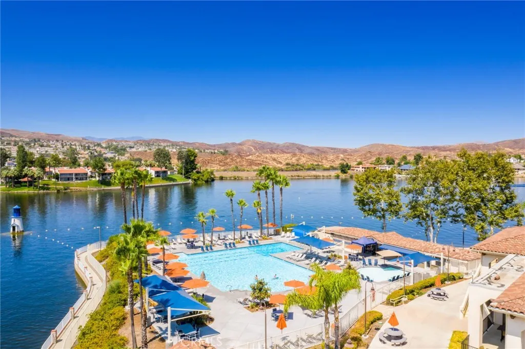 30231 White Wake, Canyon Lake, California 92587 home-pic-63